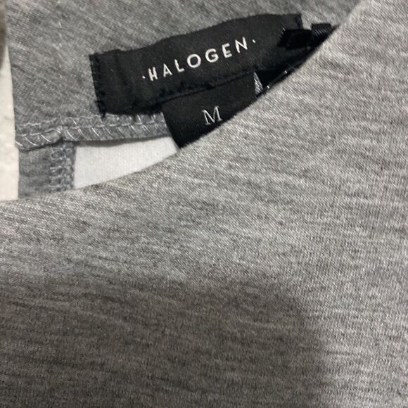 Halogen Mixed Media Bell Sleeve Sweatshirt Light gray size Medium - Picture 6 of 8